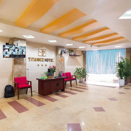 Titanic 2 Hotel-2